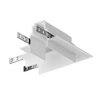 RENDER_TRA004CL-22W_on_w_standard_(1)